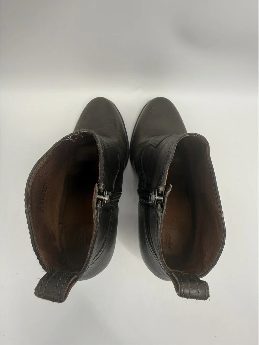 Frye Short Madeline Brown Ankle Zip Boots Leather Size 6M Stacked Heel